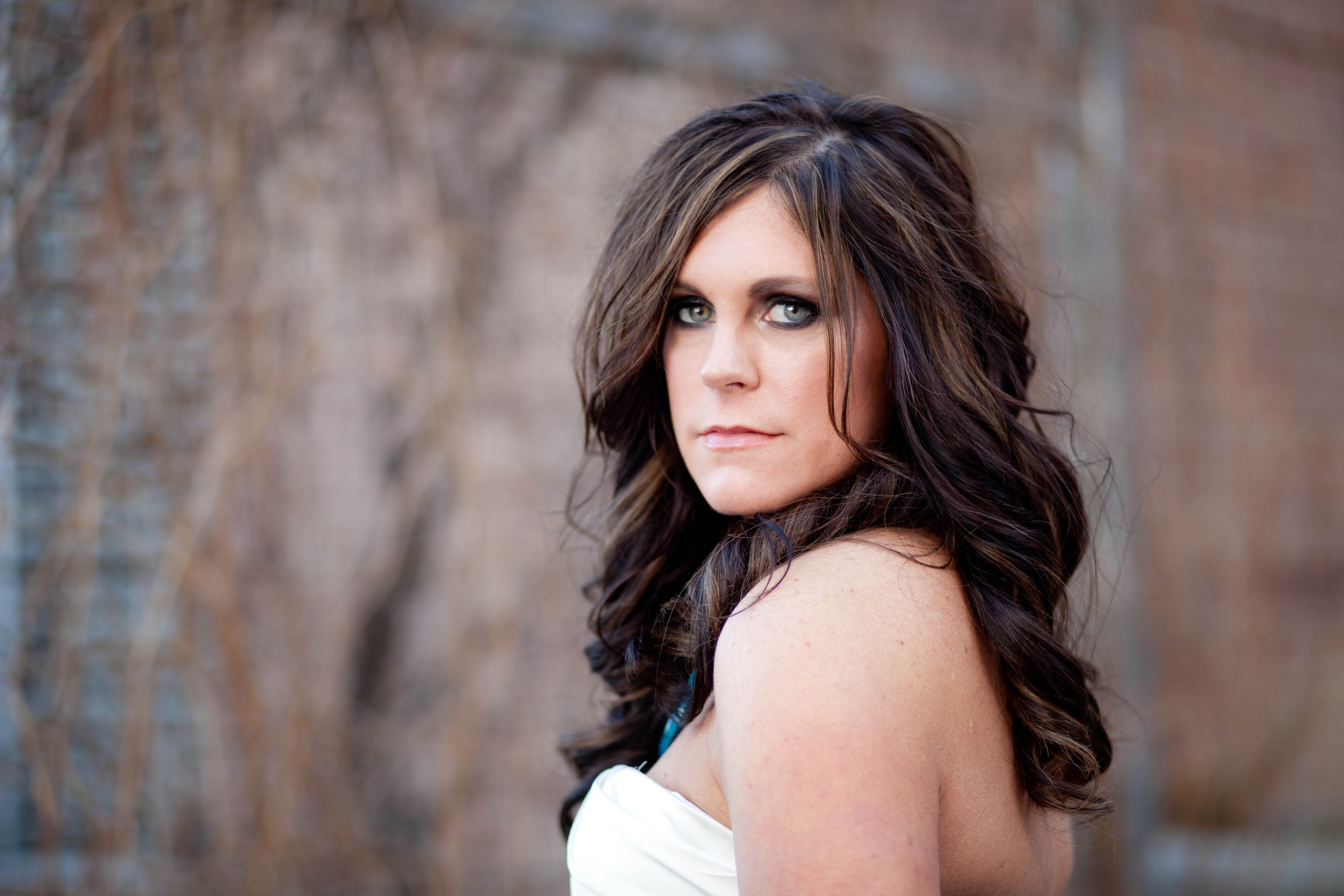 Rachel Awalt Downtown Denver Colorado Bridal Portraits | Rhea