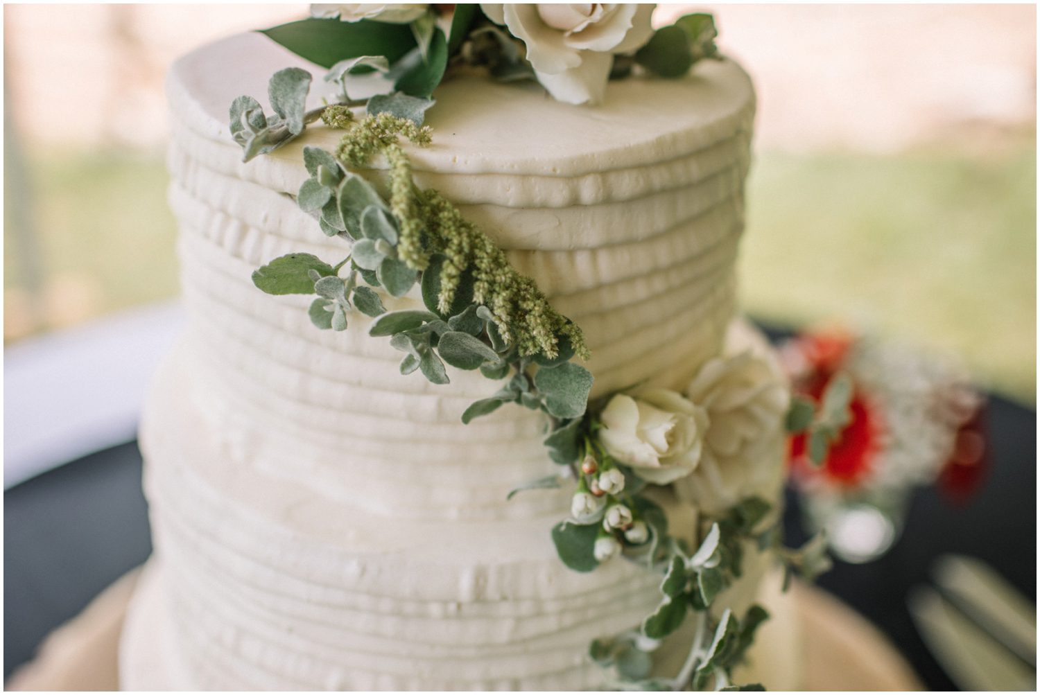 Wedding Cake, Tiered Wedding Cake, Floral Wedding Cake, Evergreen Colorado, Colorado Wedding Photographer, The Church of Transfiguration