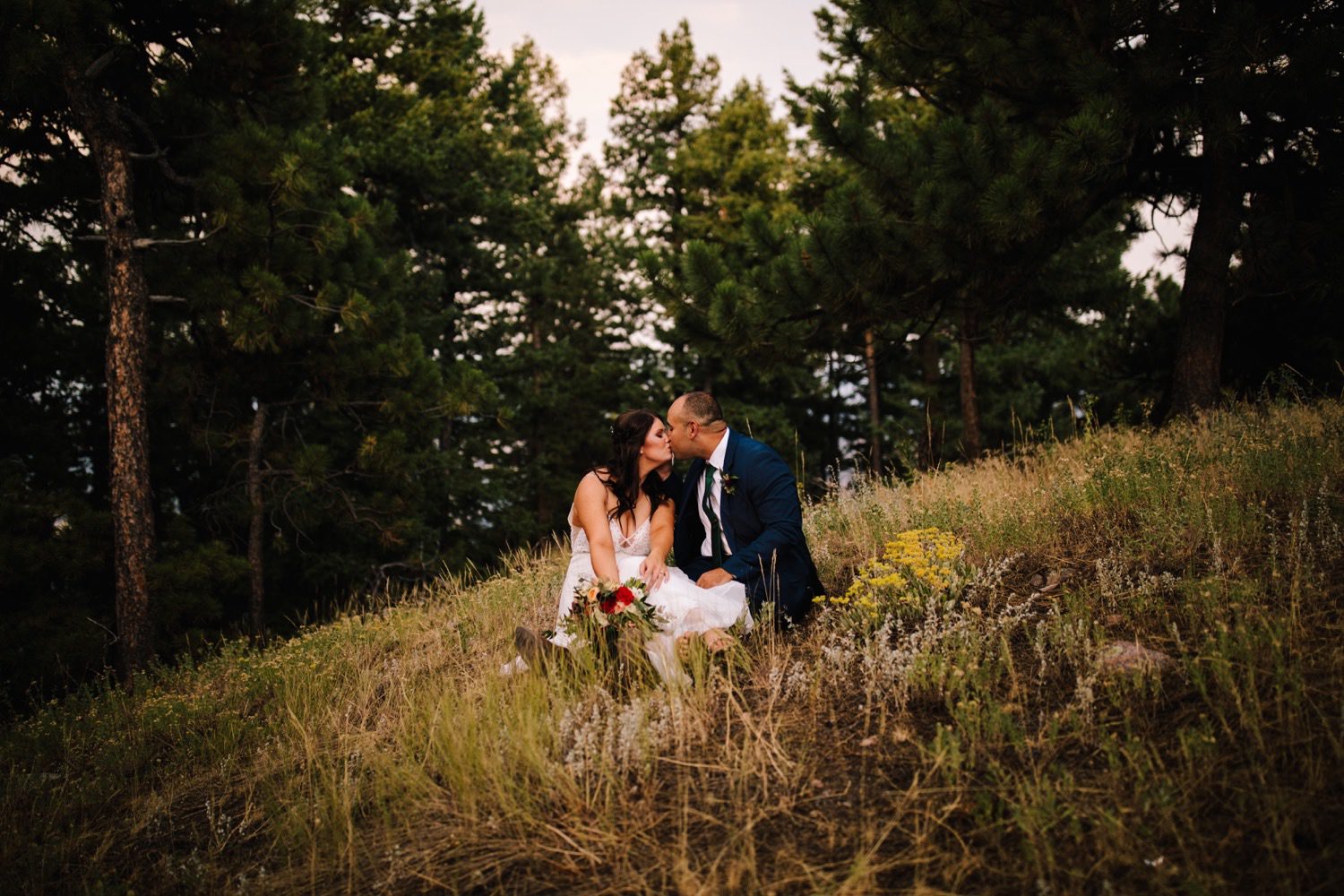 Boulder Colorado Elopement, Boulder Elopement on Flagstaff Mountain, Colorado Mountain Elopement, Artist Point Elopement on Flagstaff Mountain, Mountain Elopement, Elopement planning, Elopement ideas, Elopement inspiration, COVID Elopement, Places to elope, Destination elopement, Adventure Elopement, Elopement Photography, Rocky Mountain Elopement, How to elope, Elopement Guide, Elopement ceremony, Elopement Dress, Colorado