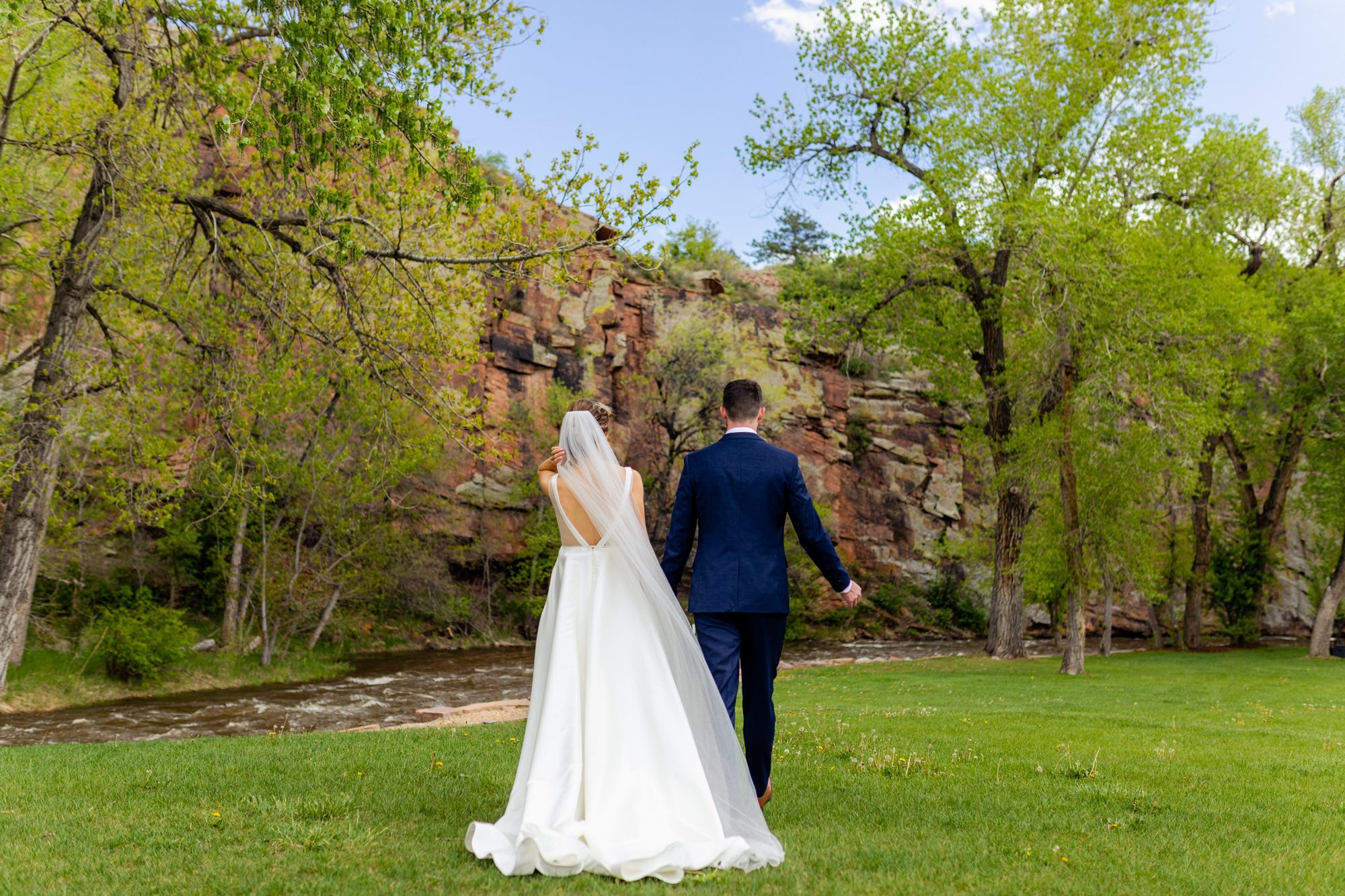 Planet Bluegrass Wedding venue in Lyons Colorado: Colorado Wedding Photographer, Bride and Groom portraits, Wedding photography, Wedding poses
