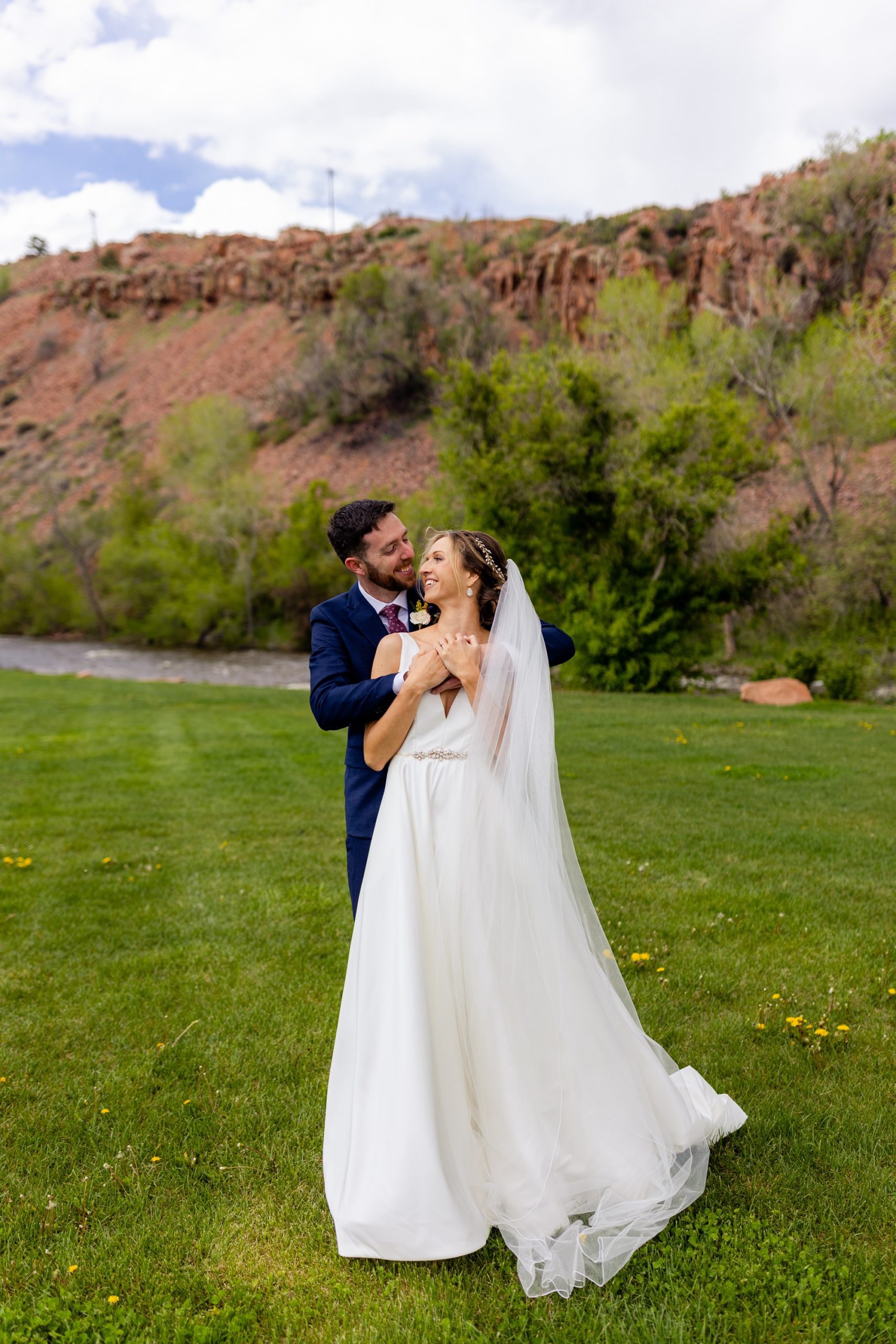 Planet Bluegrass Wedding venue in Lyons Colorado: Colorado Wedding Photographer, Bride and Groom portraits, Wedding photography, Wedding poses