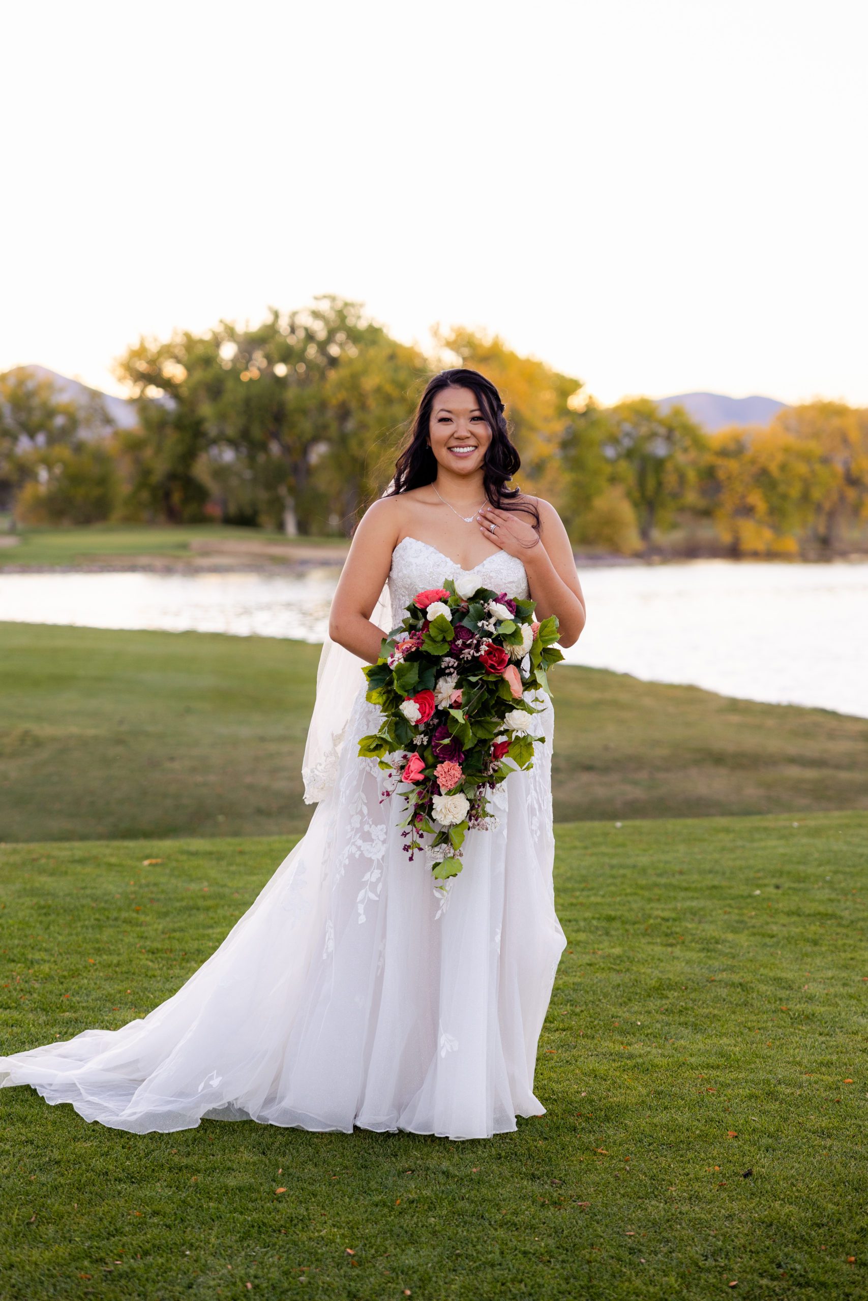 Bridal wedding portrait, bridal bouquet, Sola wood flower bouquet, Golf course wedding, Country Club wedding