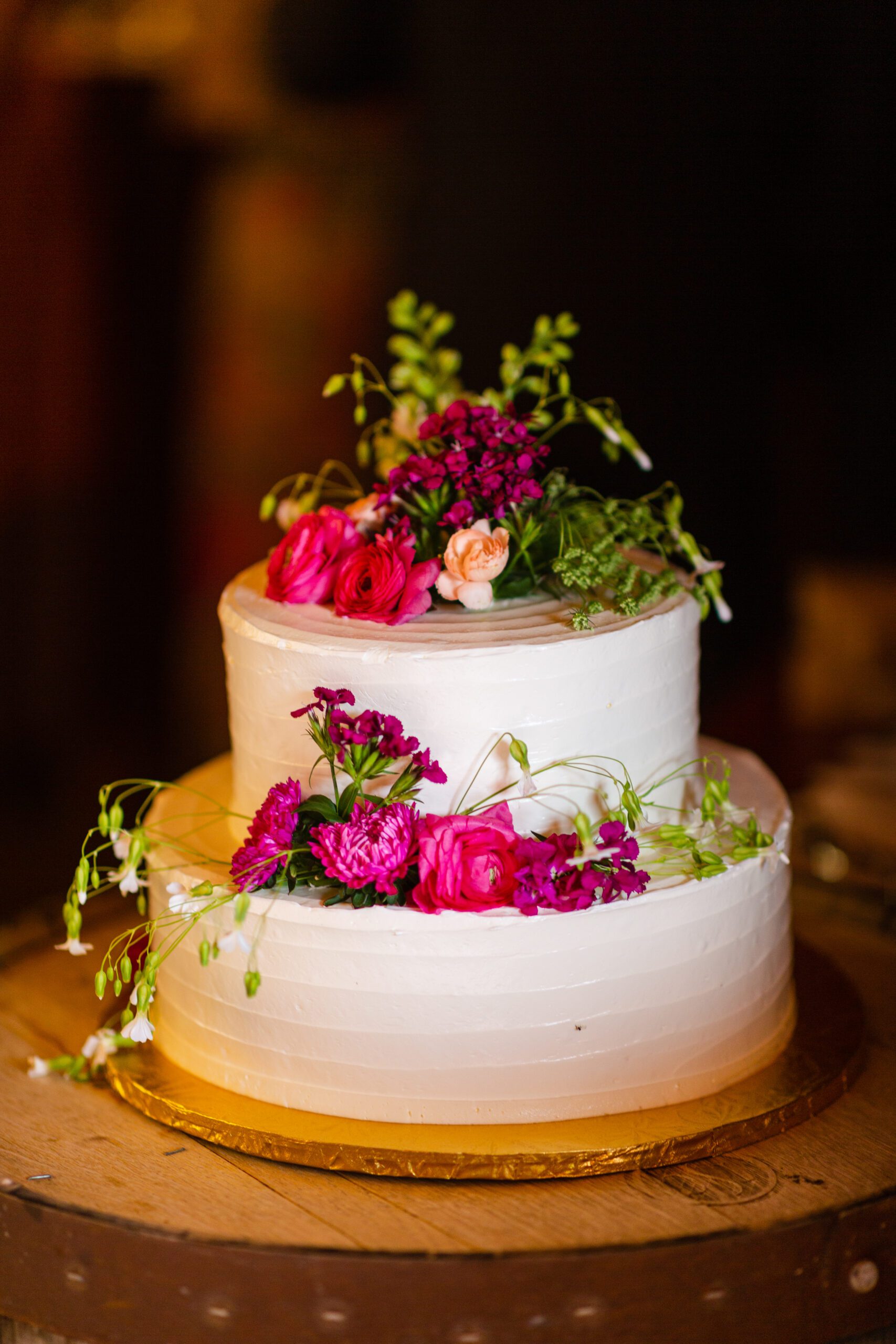 Wedding cake, wedding dessert, wedding dessert table, wedding dessert bar, wedding dessert ideas, colorado wedding photographer