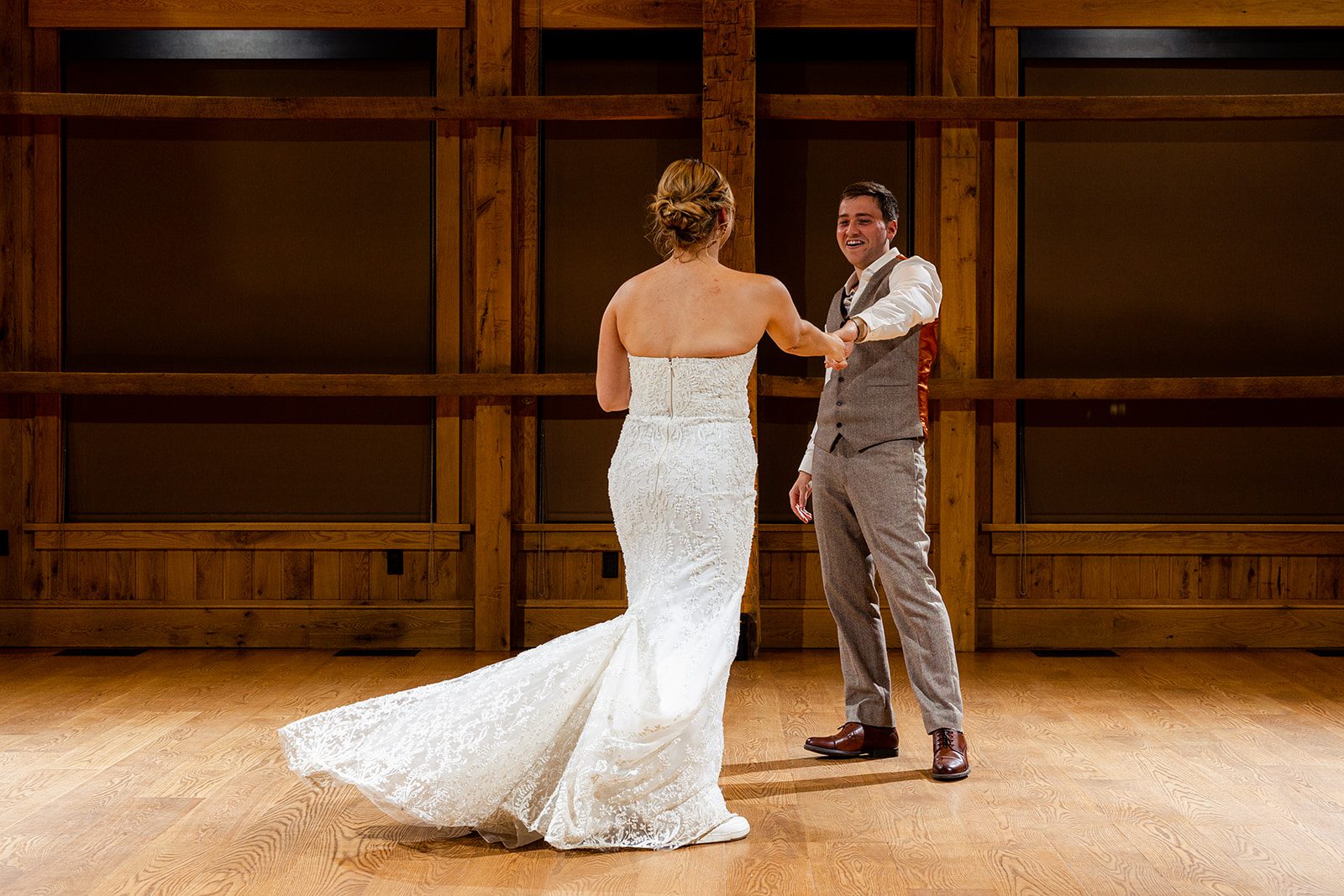 Bride and groom first dance, Headwaters River Journey