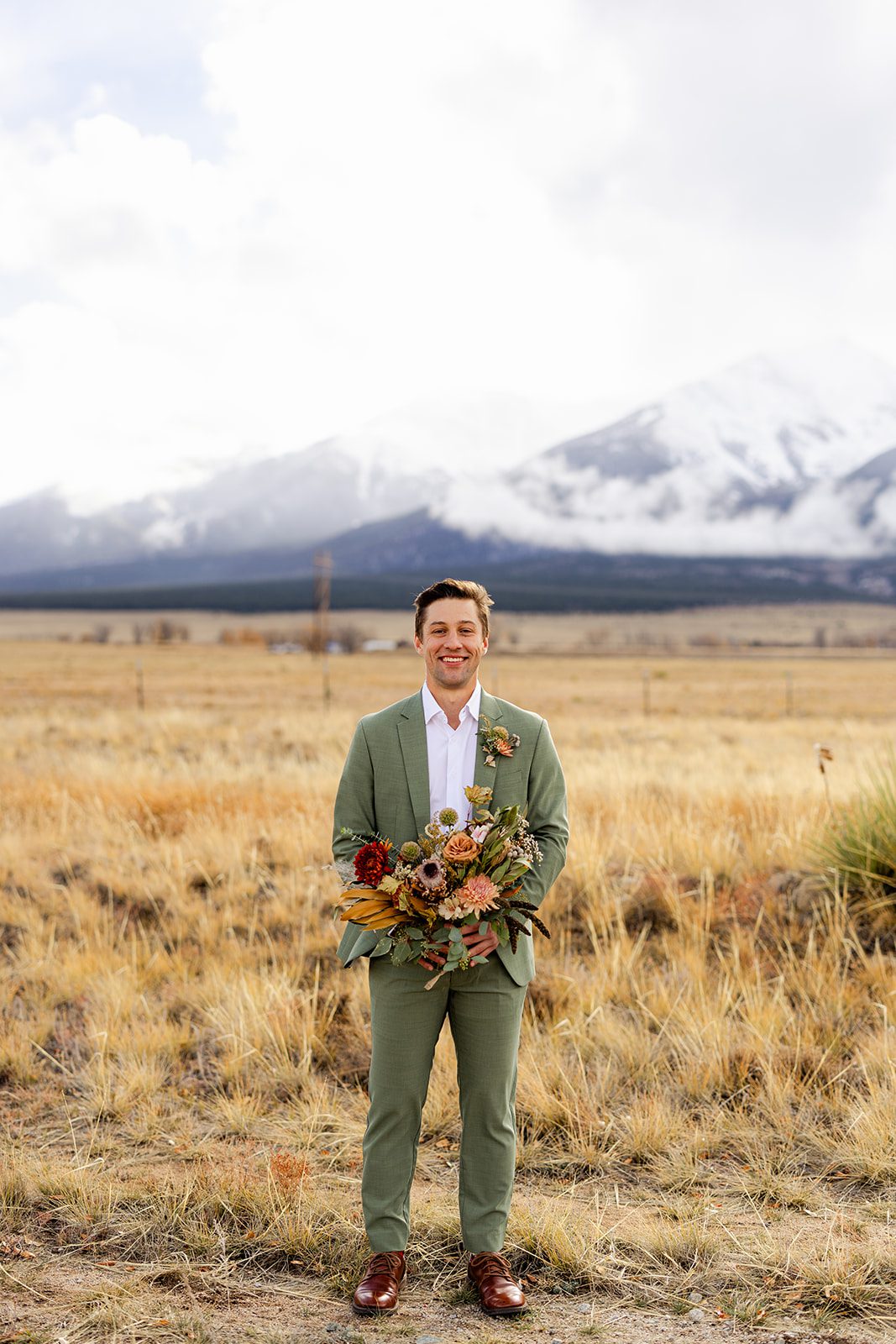 Green groom suit, Grooms suit colors, Boho wedding bouquet, Boho wedding flowers